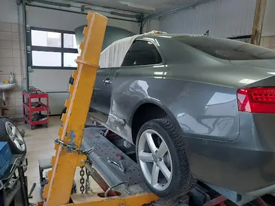 BLACHARSTWO-LAKIERNICTWO RAF-MET Rafał Iwański